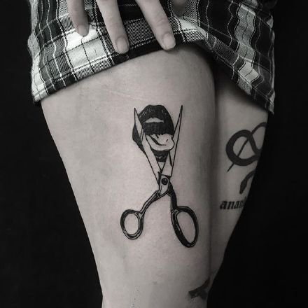 暗黑纹身图案--16张暗黑风格的手臂和腿部的纹身图案