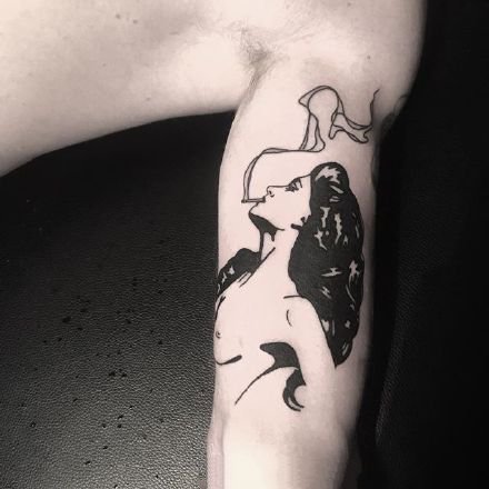 暗黑纹身图案--16张暗黑风格的手臂和腿部的纹身图案