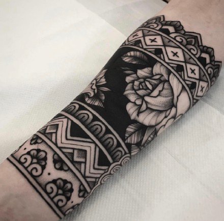 18张曼陀罗点刺梵花纹身图案作品