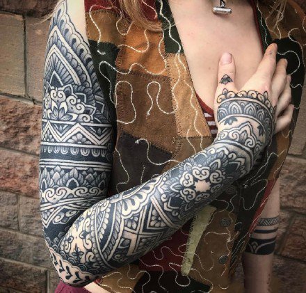 18张曼陀罗点刺梵花纹身图案作品