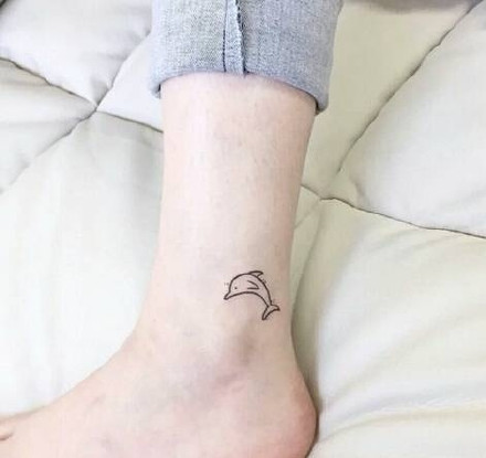 14张脚踝上适合的简约小清新纹身图案