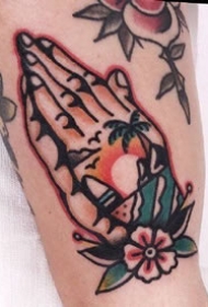 school风格的祈祷之手纹身图案作品