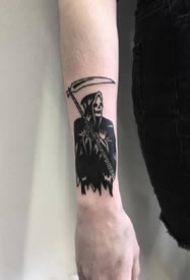 一组oldschool黑灰纹身图案作品图片欣赏