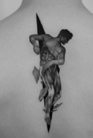 素描纹身图案-9张国外纹身师 Pawel lndulski的创意纹身图片