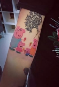 9张社会人专属的彩色可爱小猪佩奇纹身作品图案