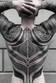 纯黑色的点刺梵花图腾等黑色纹身图案欣赏