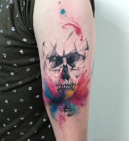 唯美水彩纹身--一组适合手臂等部位的水彩动物纹身图案