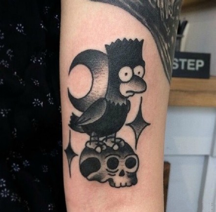 黑灰school纹身图---一组南昌雷鬼刺青的school黑灰纹身图案