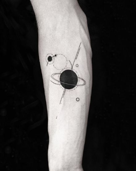 后极简主义纹身艺术家 Okan Uckun 的最新纹身图案作品