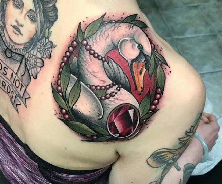 天鹅纹身图--一组关于天鹅的漂亮纹身图案欣赏