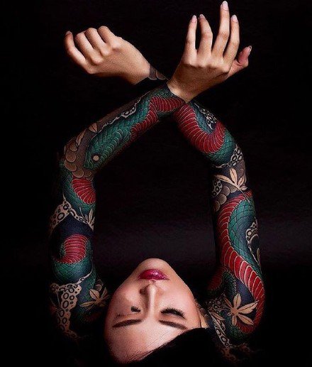 有纹身的sexy girl性感纹身美女图片欣赏