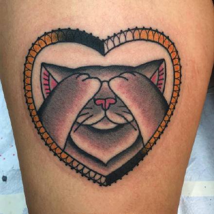 心形猫咪纹身--一组oldschool风格的猫咪主题心形纹身图案