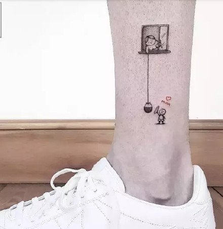 一组简约的小清新黑色小图案纹身图片