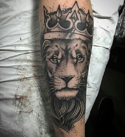 狮子纹身图--十二星座之狮子座的创意狮子纹身图案