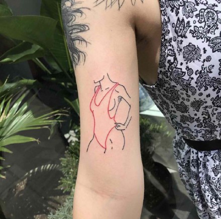 适合手臂上的9张线条简约纹身图案欣赏