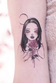 一组按照片设计的卡通女孩纹身图案欣赏