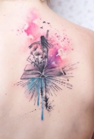 淡淡的水彩色小清新纹身图案作品9张