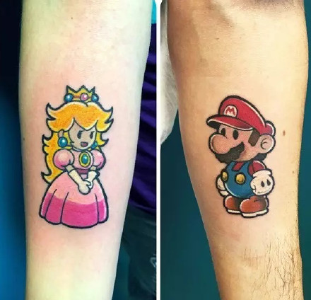 适合情侣的成双成对的彩色纹身图案欣赏