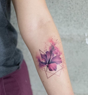 淡淡的水彩色小清新纹身图案作品9张