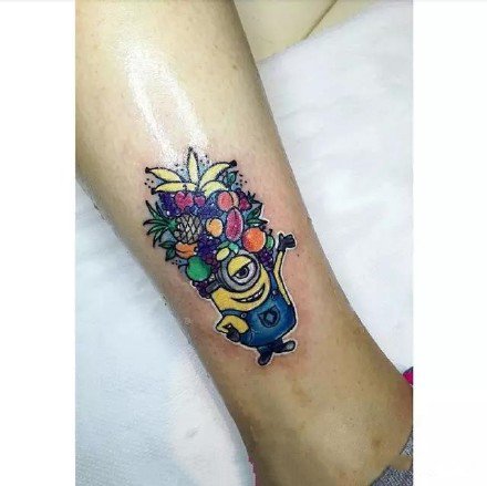 萌版小黄人卡通的纹身图案作品9张