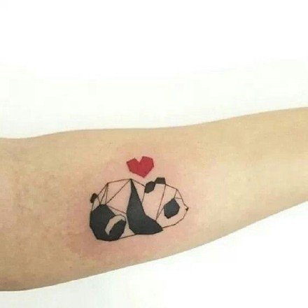 很可爱的一组简约小清新熊猫纹身图案作品