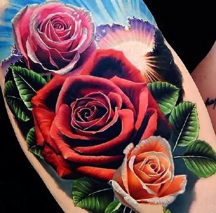 绚丽多姿的鲜艳玫瑰花纹身图案作品9张