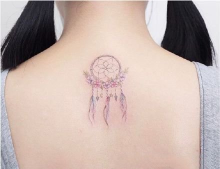 适合女孩子的小清新捕梦网彩色纹身图案