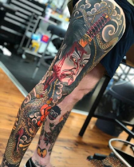 传统花腿纹身--18张传统风格的大花腿纹身图案作品