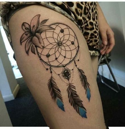 女生喜欢的彩色捕梦网纹身图案9张