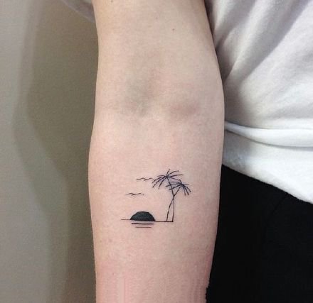 超简约的一组海浪浪花纹身图案欣赏