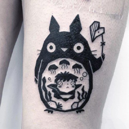 小手臂上的18张oldschool风格的创意小黑灰纹身作品