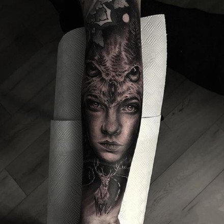 欧美暗黑风格的大黑灰写实纹身图案作品
