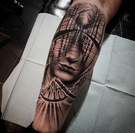 欧美暗黑风格的大黑灰写实纹身图案作品