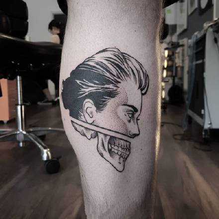 黑灰色半人脸半骷髅的一组个性半脸纹身图案9张