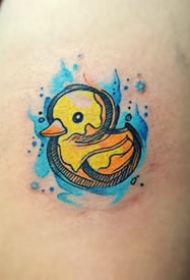 可爱水彩风格的卡通图纹身作品图案9张
