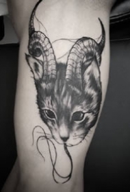黑化了的一组9张暗黑猫咪纹身图案作品