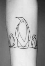 18极简主义风格的国外线条纹身图案作品