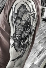 Inez Janiak伊內兹 贾尼亚克的素描纹身图案作品