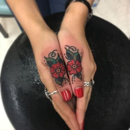 18张纹在手指上很好看的小纹身图案欣赏