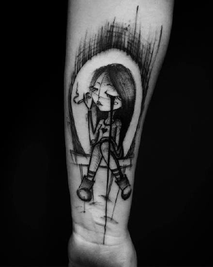 暗黑风格的一组手臂和腿部的合适纹身图案