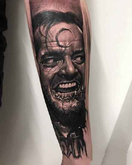 暗黑风格的一组写实人物纹身作品图案9张