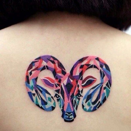 十二星座之白羊座的一组星座纹身图案9张