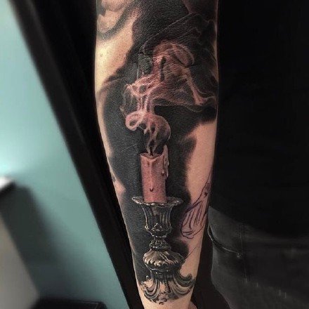 关于蜡烛的一组创意9张蜡烛纹身作品图片