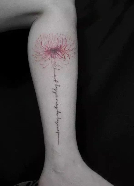 曼陀罗彼岸花纹身：18张好看的彼岸花纹身图案作品