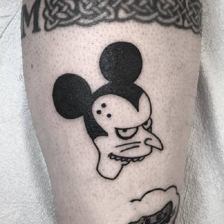 暗黑米老鼠纹身：一组9张暗黑风格的米老鼠纹身图案