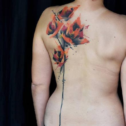 很别样个性风格的一组水彩飘逸纹身图案