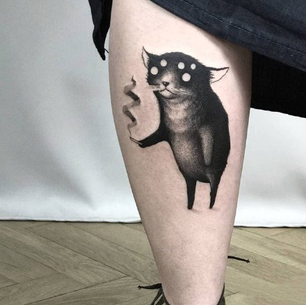 有点暗黑又有点可爱的手臂腿部小纹身图案欣赏