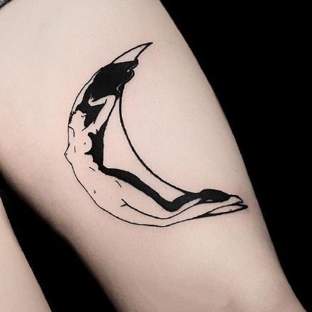 黑色的一组不错的个性小纹身图案9张