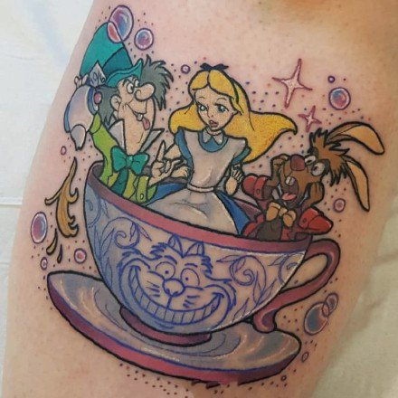 彩色的一组影视卡通角色的可爱纹身图案