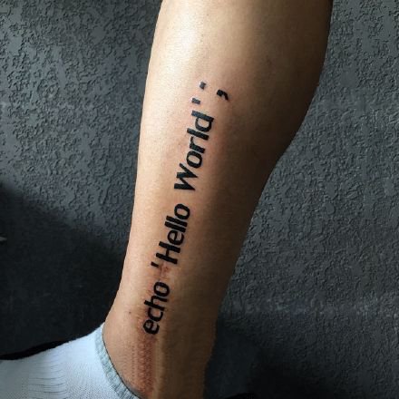 简约字母：很好看的一组简约英文字母纹身图案9张